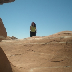 Hiking to see the Toad Stool rock formations in Utah